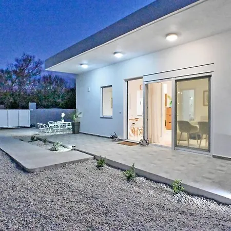 Country house Magedico 150m From The Kissamos